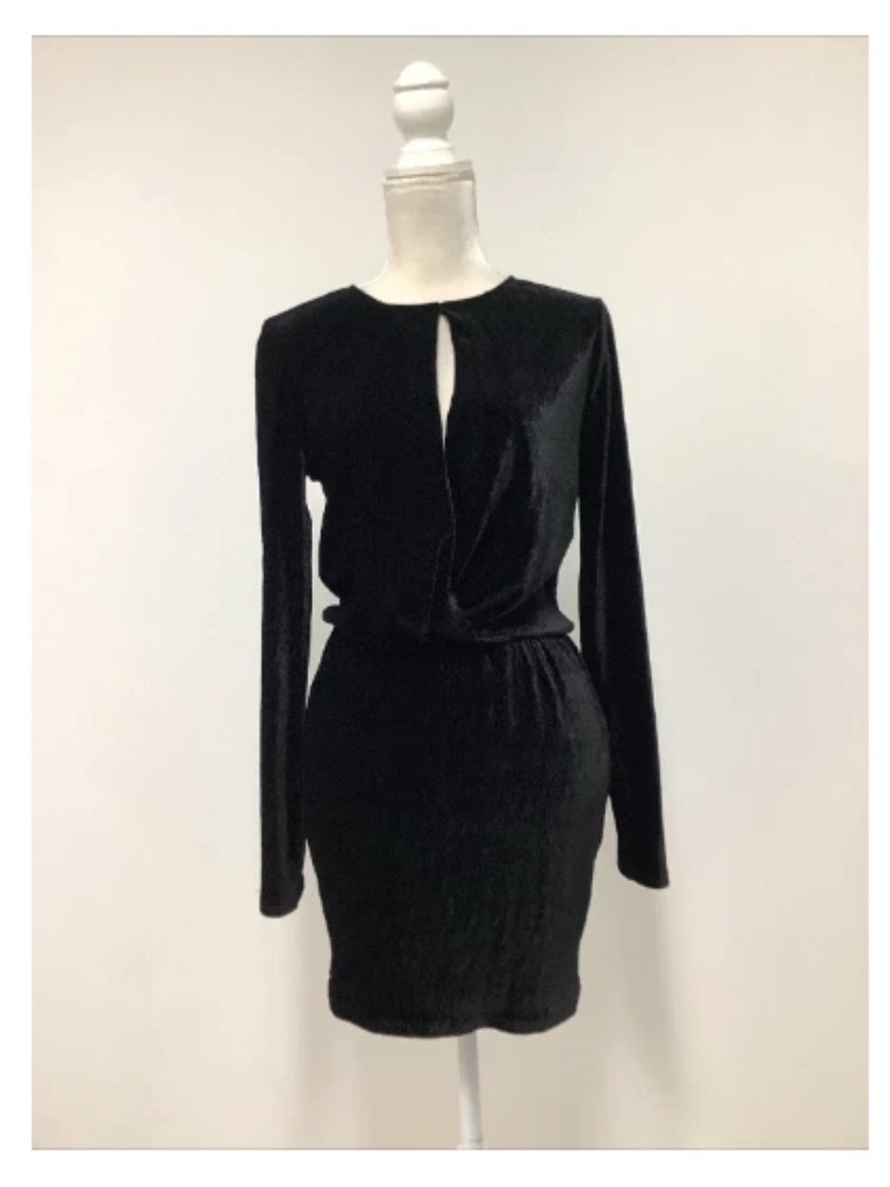 h:ours Black Ribbed Velvet Long Sleeve Mini Dress - Size XXS